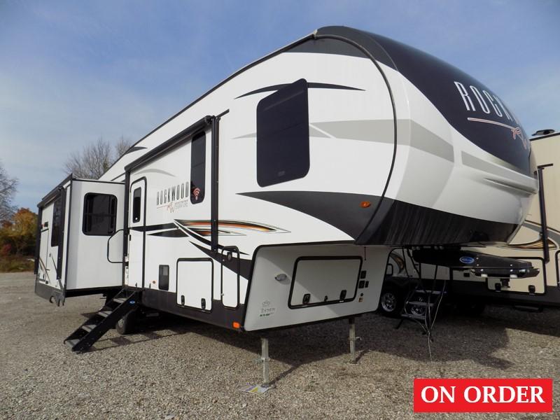 Rockwood Signature Fifth Wheel